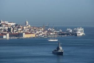 Lissabon vom Meer aus mit AIDAblu