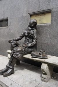 Eleanor-Rigby-Skulptur in Liverpool