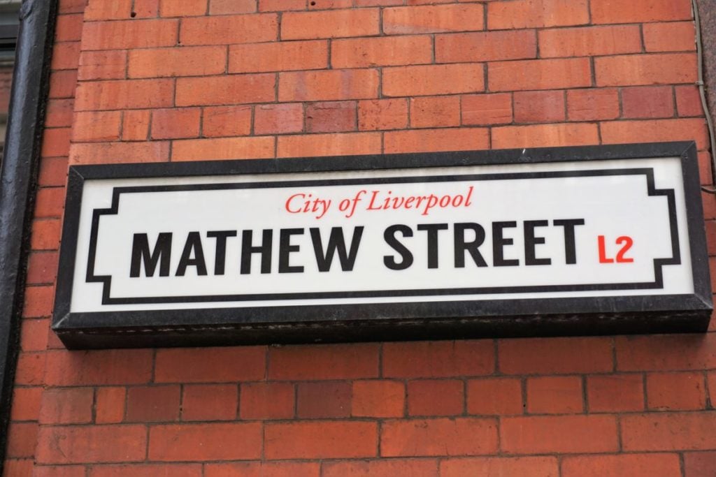 Mathew Street Straßenschild Liverpool