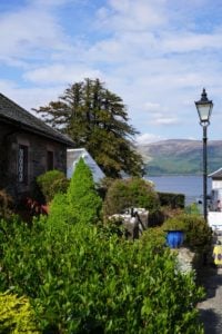 Cottages im Dorf Luss