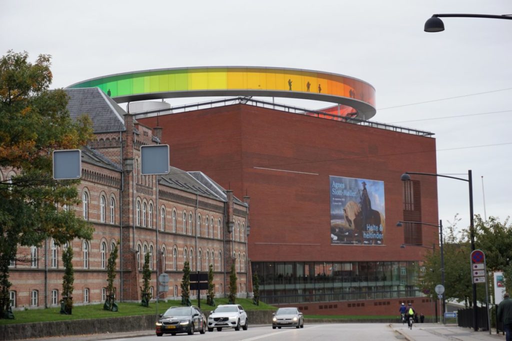 ARoS- das Kunstmuseum mit dem Skywalk 'Your rainbow panorama Aarhus